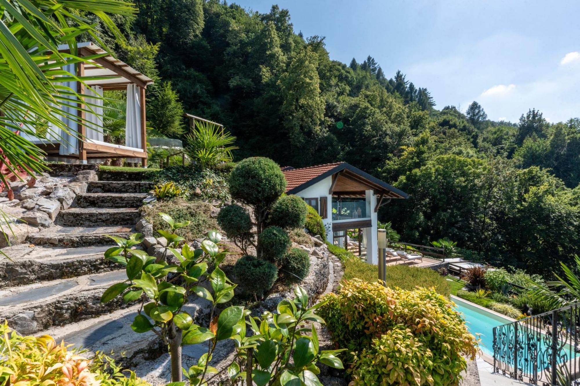 Villa Rosch เลซเซโน ภายนอก รูปภาพ